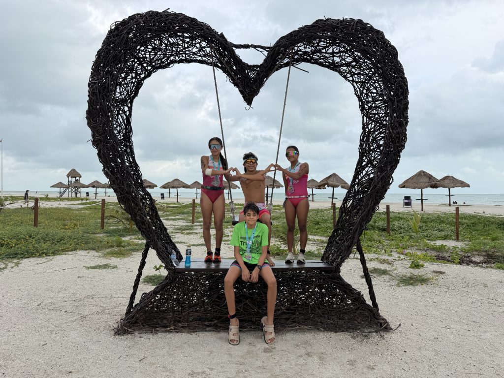 631 triatletas mexicanos clasificados para el Campeonato Mundial de Triatlón Pontevedra 2026